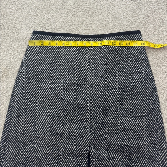 Ann Taylor Black and White Herringbone Skirt - Picture 6 of 8